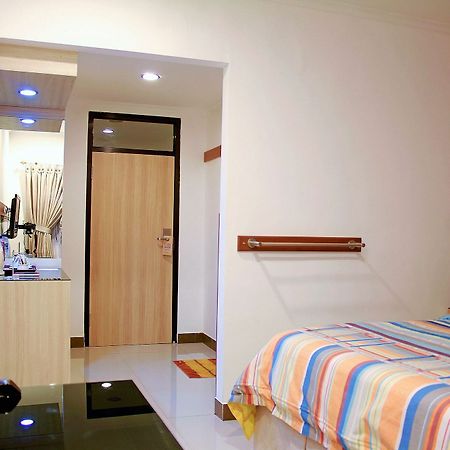 Zen Rooms Dumeling Bogor Exteriör bild